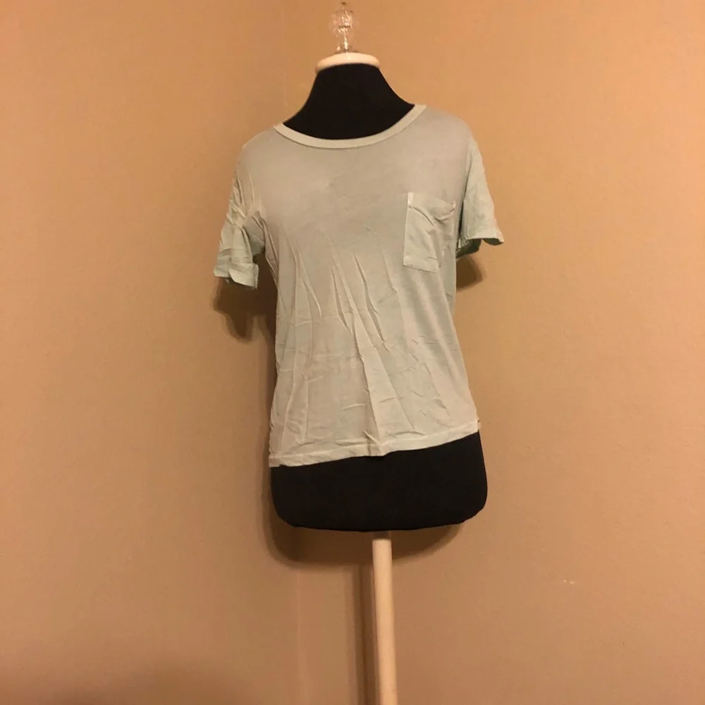 J. Crew mint tee shirt 💜